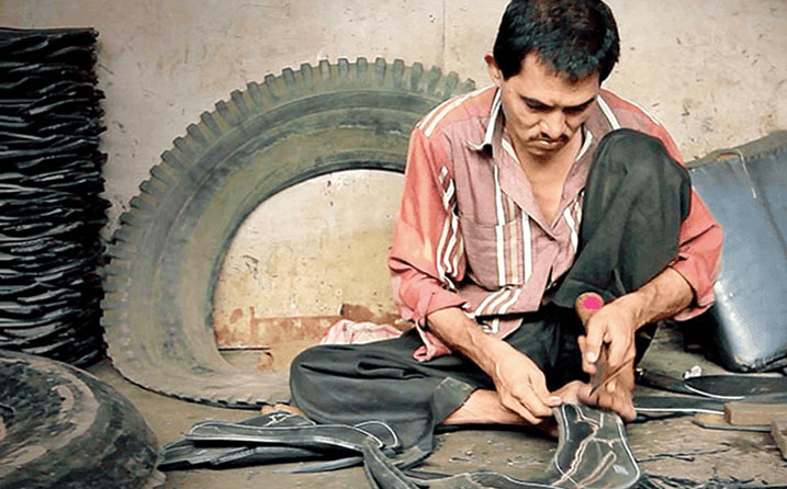 How Does Upcycled Tyre Waste Use To Make Paaduks Sustainable Footwear? - Paaduks