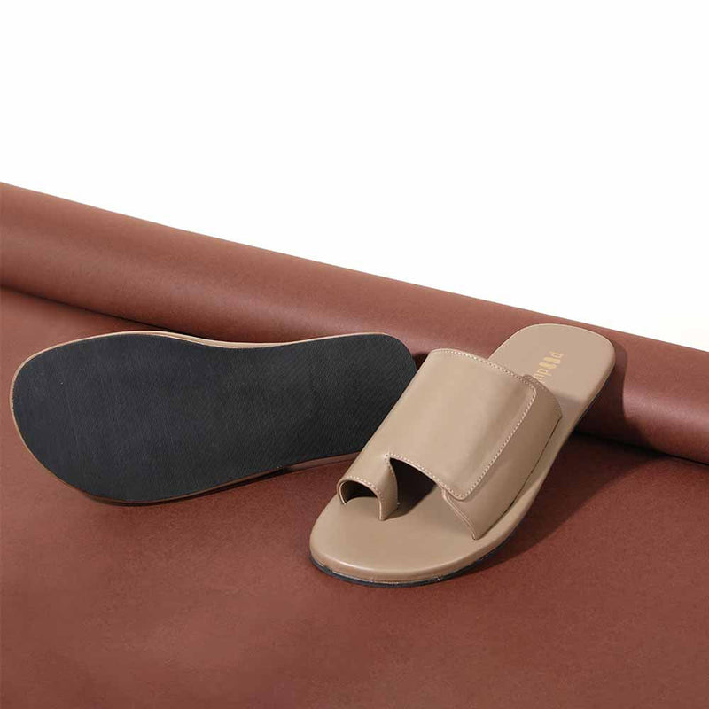 🎁 Iru Cloak Vegan Leather Slides Men (100% off)